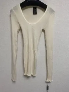 新品タグ付き　ダブルスタンダード　Vネック 長袖カットソー　アイボリー