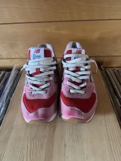 New Balance 574 スニーカー ピンク/レッド