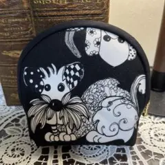 ロラライハリス　ポーチＱ　ハンドメイド