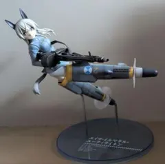 ストライクウィッチーズ　エイラ・イルマタル・ユーティライネン　フィギュア　中古のサムネイル