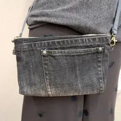 デニムリメイク　ブラックデニム　スマホポーチ