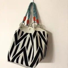ハンドバッグ