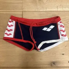 arena130サイズ　子供 競泳水着 ネイビー×レッド×ホワイト