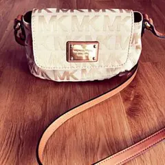 マイケルコースポシェット　【美品】ショルダー