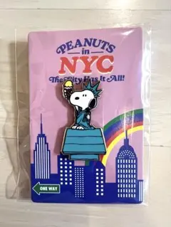 スヌーピー PLAZA コラボ　ノベルティ　ピンバッジ