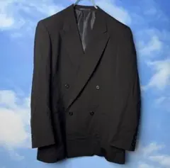 テーラードジャケット　スーツ　日本製　ダブルボタン　シンプル　毛　ウール　黒