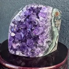 濃紫の煌めきウルグアイ産☆キラキラ☆アメジストクラスターパワーストーンA1122