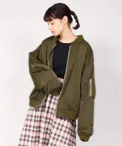 PUNYUS MA-1ジャケット オリーブ色