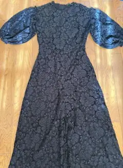 ZARA ザラ　オールインワン　花柄レース パフスリーブ 黒　フォーマル