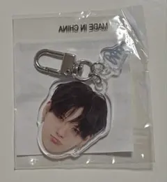 TREASURE ヨシ哀　カプセルトイ　顔アクキー