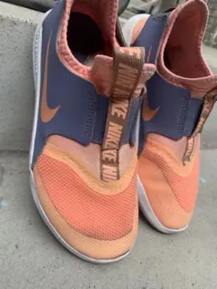 フレックスランナーNike スニーカー