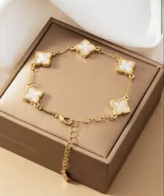 新品　ゴールド クローバー　ブレスレット