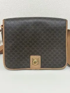 CELINE マカダム柄 ショルダーバッグ サコッシュバッグ E246 CELINE マカダム柄 ショルダーバッグ サコッシュバッグ E246 - メルカリ