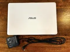 ASUS ノートPC E203ma
