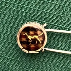 ヴィンテージ　犬のピンブローチ