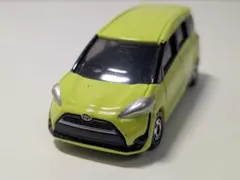 トミカ　トヨタ　シエンタ　99のサムネイル