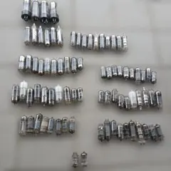 希少】Siemens E83CC 12AX7 真空管 2本 西ドイツ製 - メルカリ