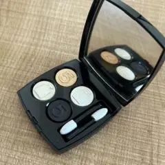 新品未使用品　CHANELシャネル　レキャトルオンブルN°5アイシャドウ　限定品