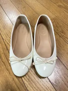 Pretty Ballerinas バレエシューズ ホワイト - メルカリ