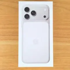 iPhone 17 PRO 256GB 台湾版シルバー MG8G4ZA/A香港版 - メルカリ
