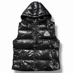 美品 PYRENEX ロゴ ワッペン ダウンベスト アウター ナイロン フードのサムネイル