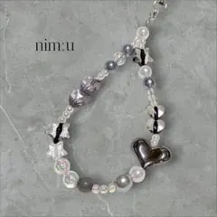 【韓国系】シルバーハートのビーズストラップ