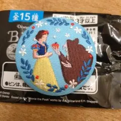 白雪姫 刺繍ピンバッジ