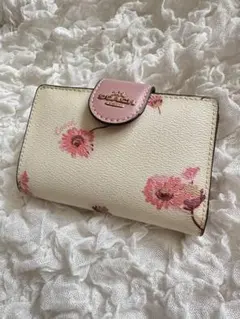 COACH コーチ 二つ折り財布 がま口 キスロック 花柄 レディース - メルカリ
