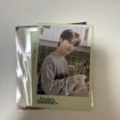 Seventeen 2023 HOME 缶バッジ ディノ