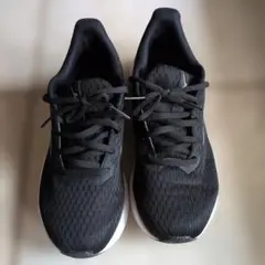 ☆美品☆Mizuno ブラック ランニングシューズ 23.5cm