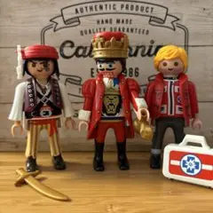 プレイモービル PLAYMOBIL Fi?ures 赤い３人組