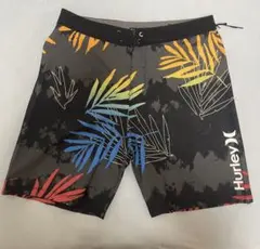 Hurley カラフル葉パターン水着 32
