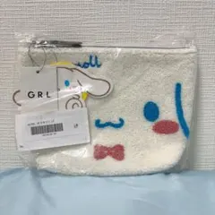 【新品】 GRL グレイル　シナモロール シナモン　ボアポーチ もこもこポーチのサムネイル