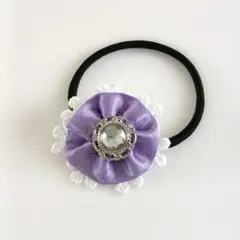 紫色の花形ヘアゴム　ハンドメイド