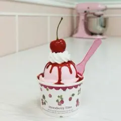 グミ 様☆ピンク苺ホールの小物入れ☆フェイクスイーツ 食品サンプル