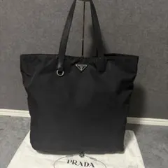 PRADA プラダ　トートバッグ テスートナイロン 三角ロゴ　ブラック　黒のサムネイル