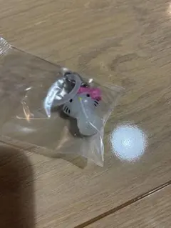 新品未開封 ハローキティ　めじるしアクセサリー　チャーミーキティ