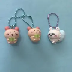 ちいかわ　マスコットつきビスケット　古本屋　モモンガ