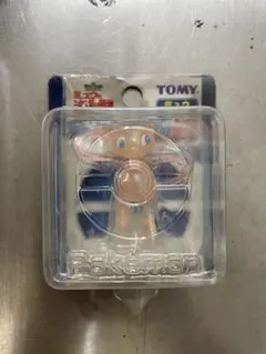 【未開封】モンコレ　ミュウと波動の勇者　ミュウ　クリア　劇場商品