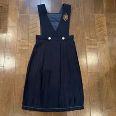 ネイビー プリーツスカート ジャンパースカートエンブレム付き