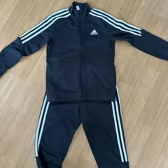 そ*ま様 adidasジャージ140サイズ美品