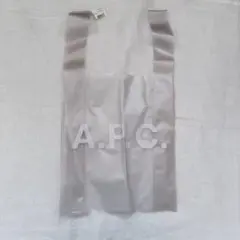 【最終値下げ】A.P.C. アーペーセー クリアトートバッグ エコバッグ 限定品のサムネイル