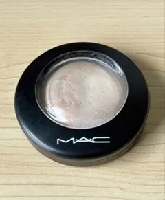 MAC ミネラライズ スキンフィニッシュ ライトスカペード フェイスパウダーのサムネイル
