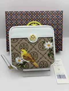 トリーバーチ 未使用 折り財布 エンブロイダリー バイフォールド ジャガード