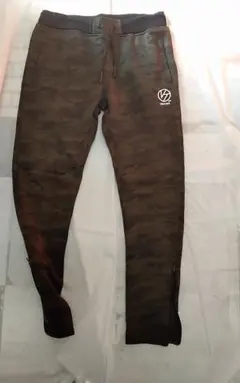 VENTURA 529 パンツ　美品