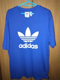 adidas Tシャツ M 青 IZ3058