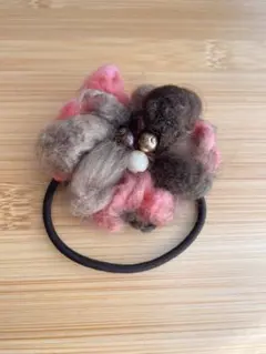 ヘアゴム　花　ピンク　茶色　もこもこ
