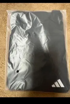 アディダス　adidas オリジナルポーチ　サコッシュ　ポーチ