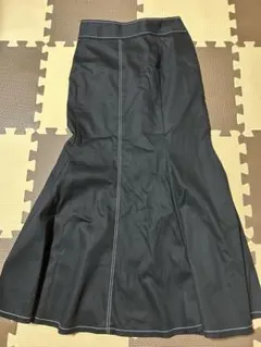 GU ステッチマーメイドロングスカート　S マーメイドスカート　黒　新品未使用