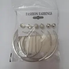 ピアス